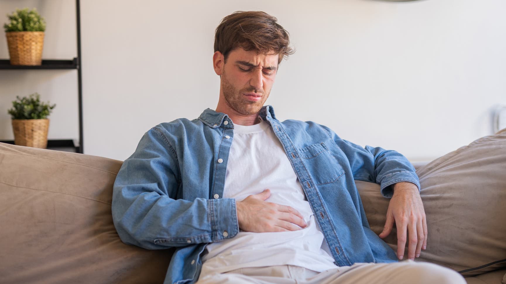 Simptomele digestive pe care bărbații le ignoră cel mai des